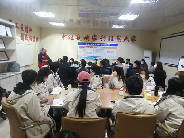 公司銷售業(yè)務(wù)團(tuán)隊(duì)開展專題培訓(xùn) 公司銷售業(yè)務(wù)團(tuán)隊(duì)開展專題培訓(xùn)